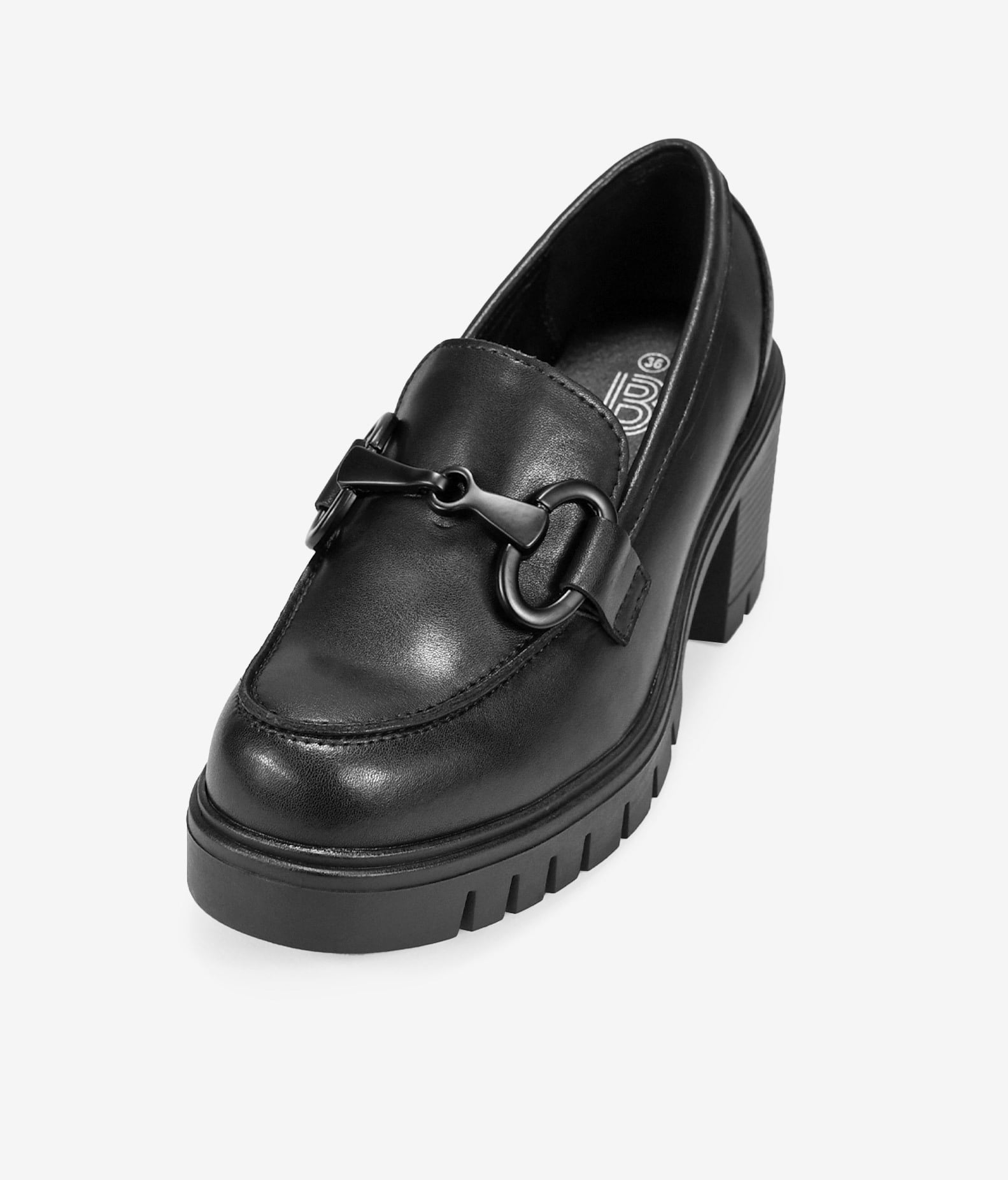 Mocasines negros en piel con tacón dentado