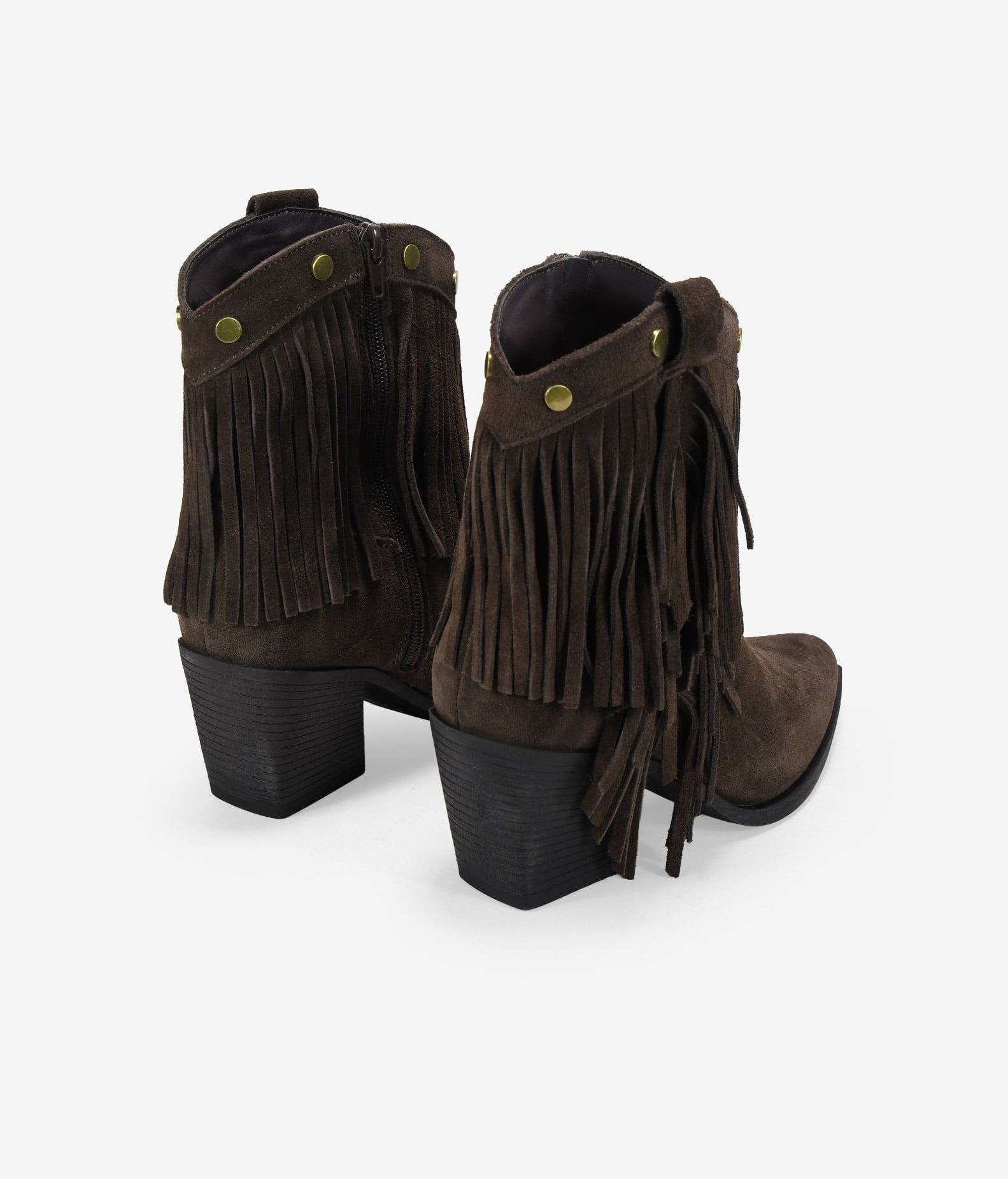 Botines de tacón marrones en piel con flecos y tachas