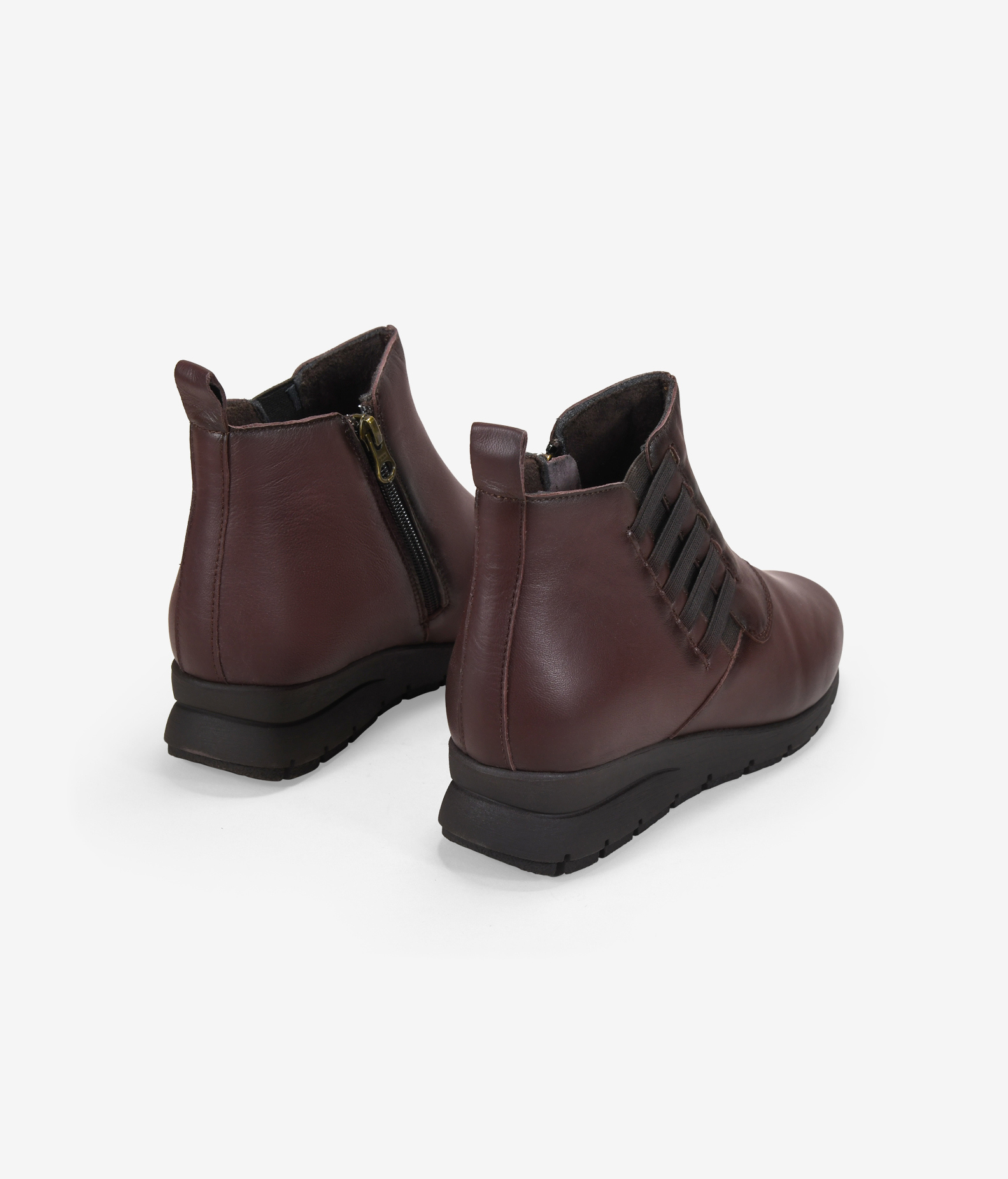 Botines de cuña marrones en piel