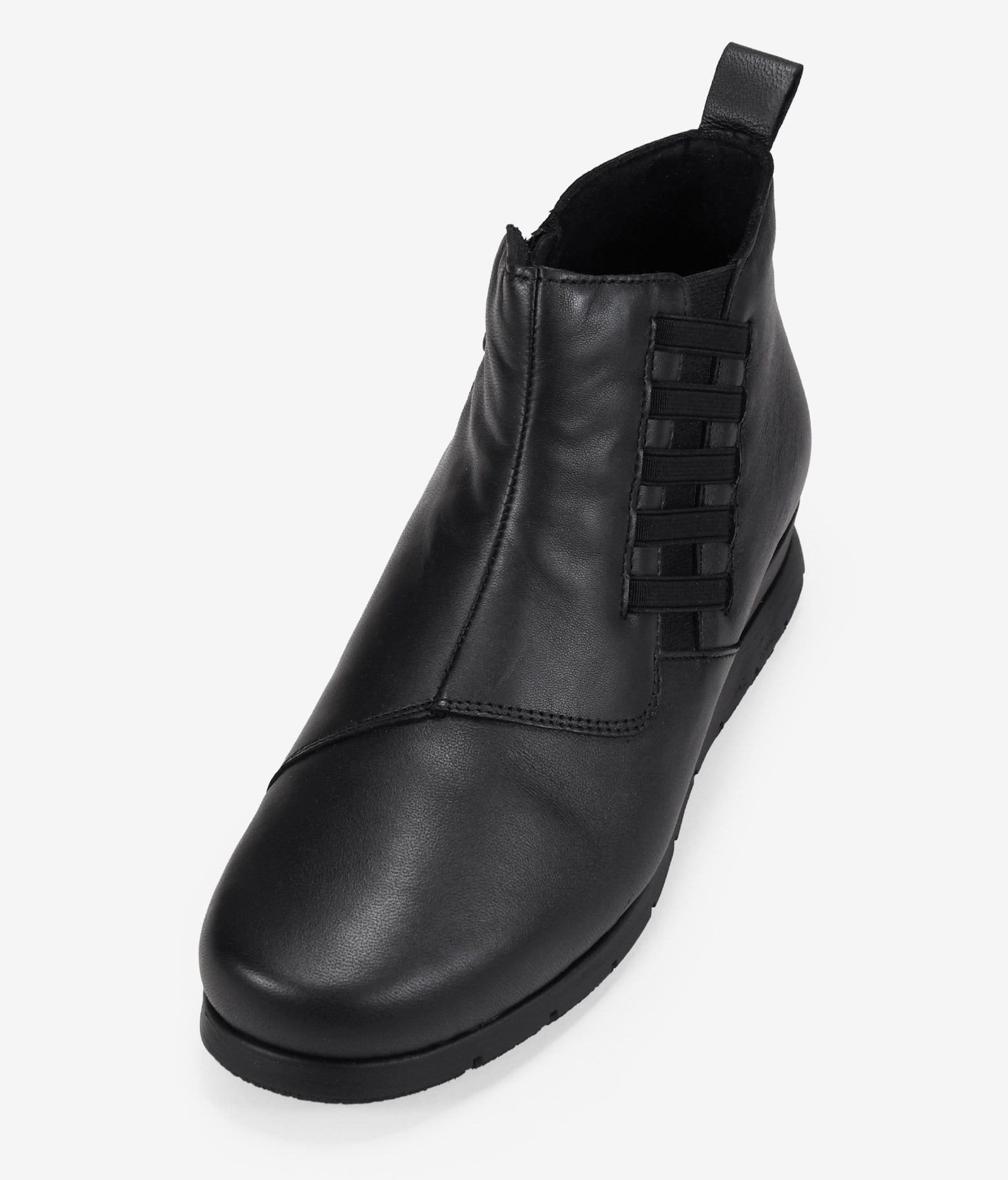 Botines de cuña negros con piel