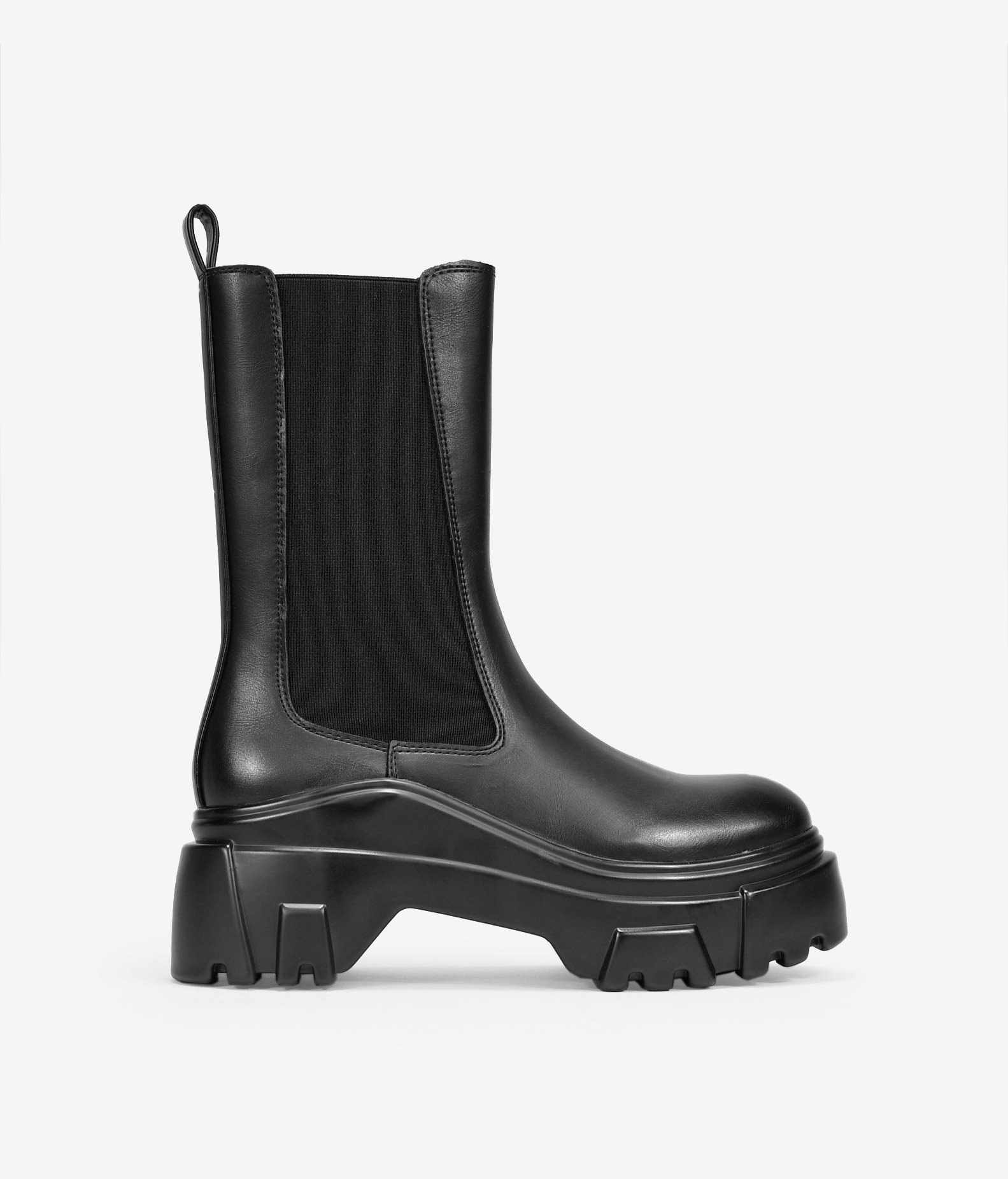 Botas chelsea negras con plataforma