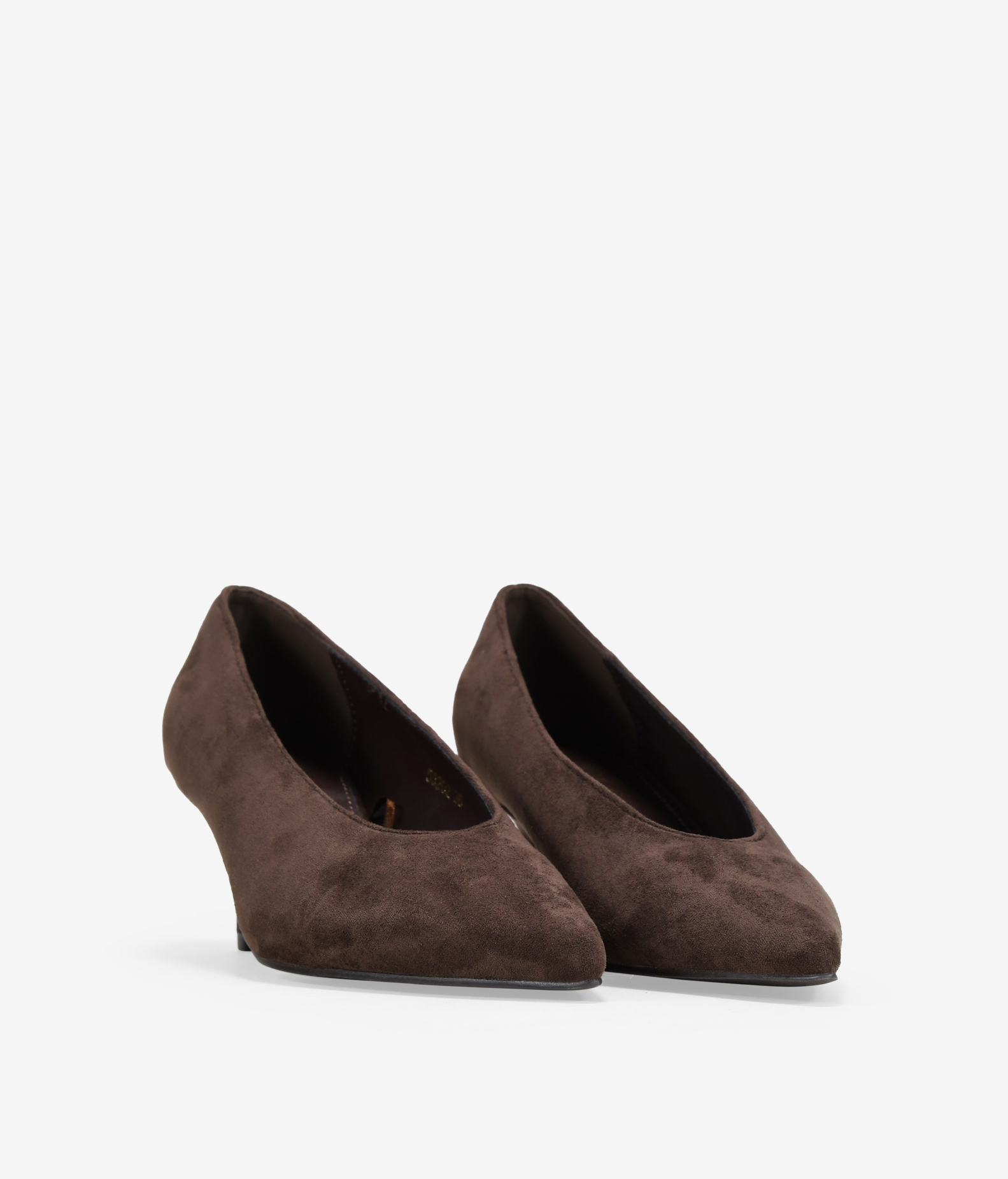 Zapatos de tacón marrones con punta