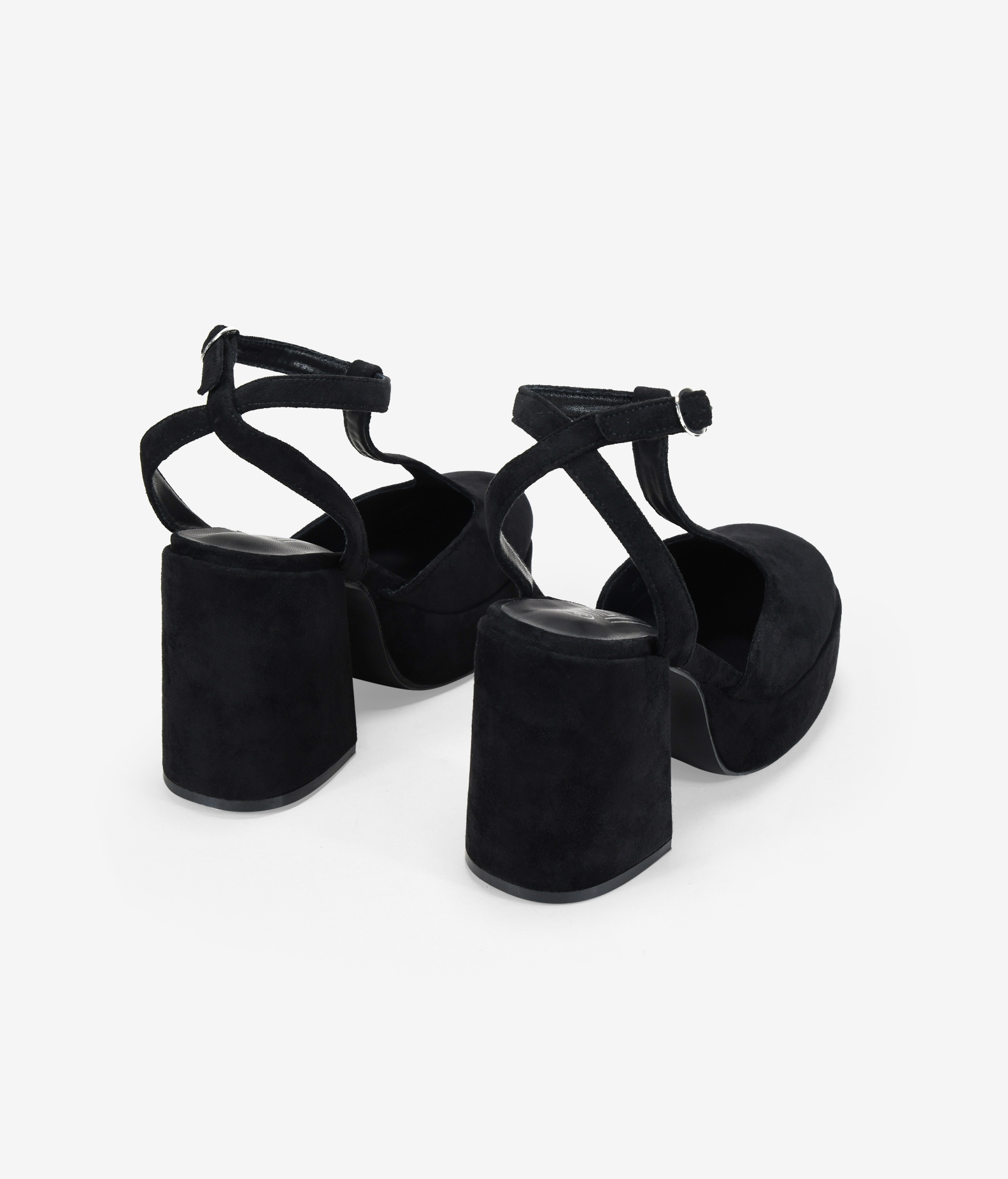 Zapatos de tacón negros con plataforma