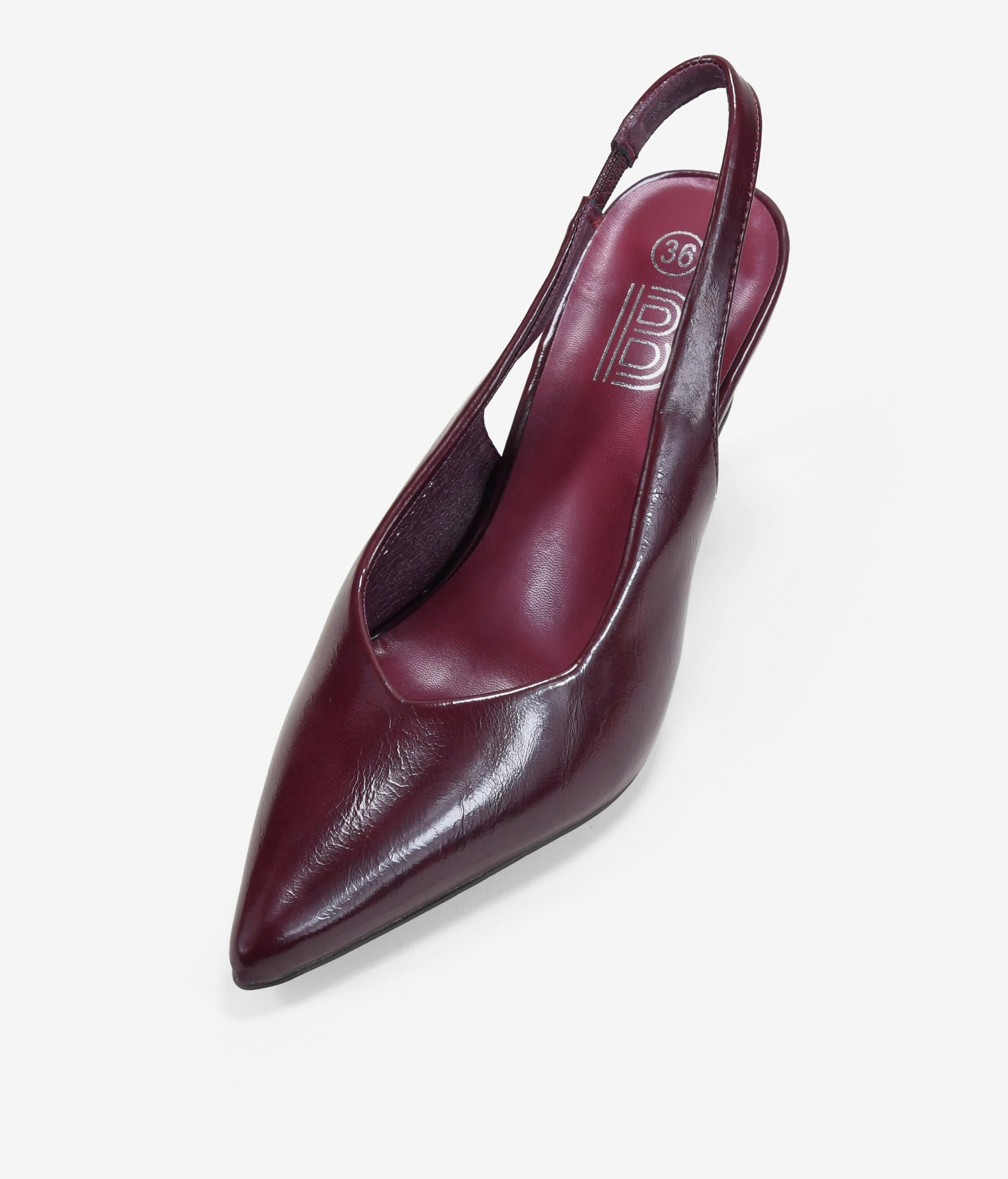 Zapatos de tacón burdeos con punta