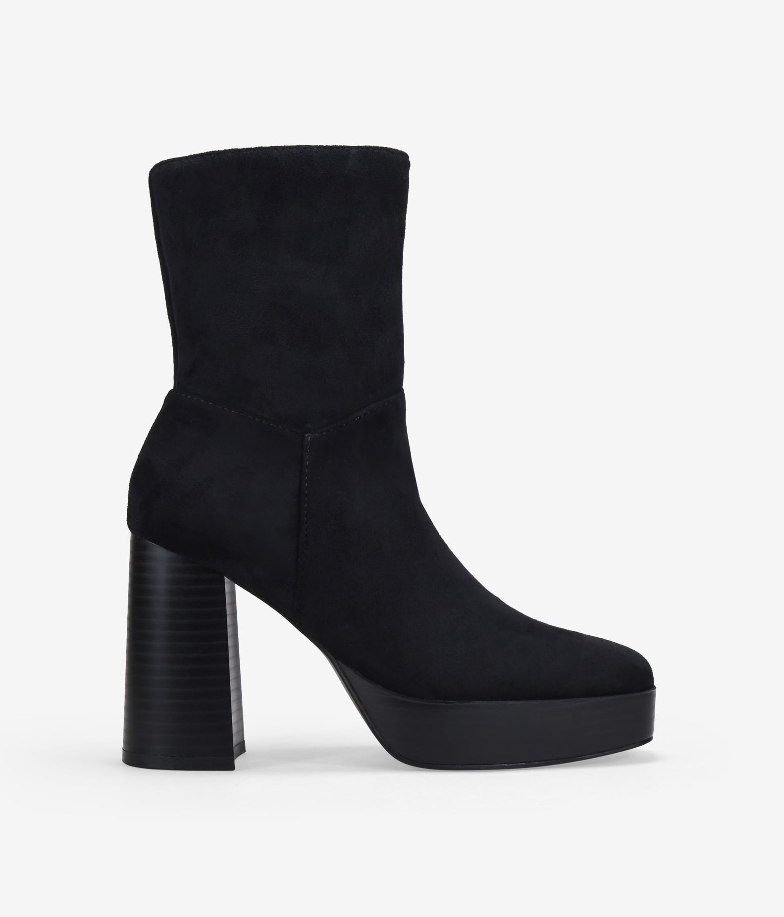 Botines de tacón negros en ante