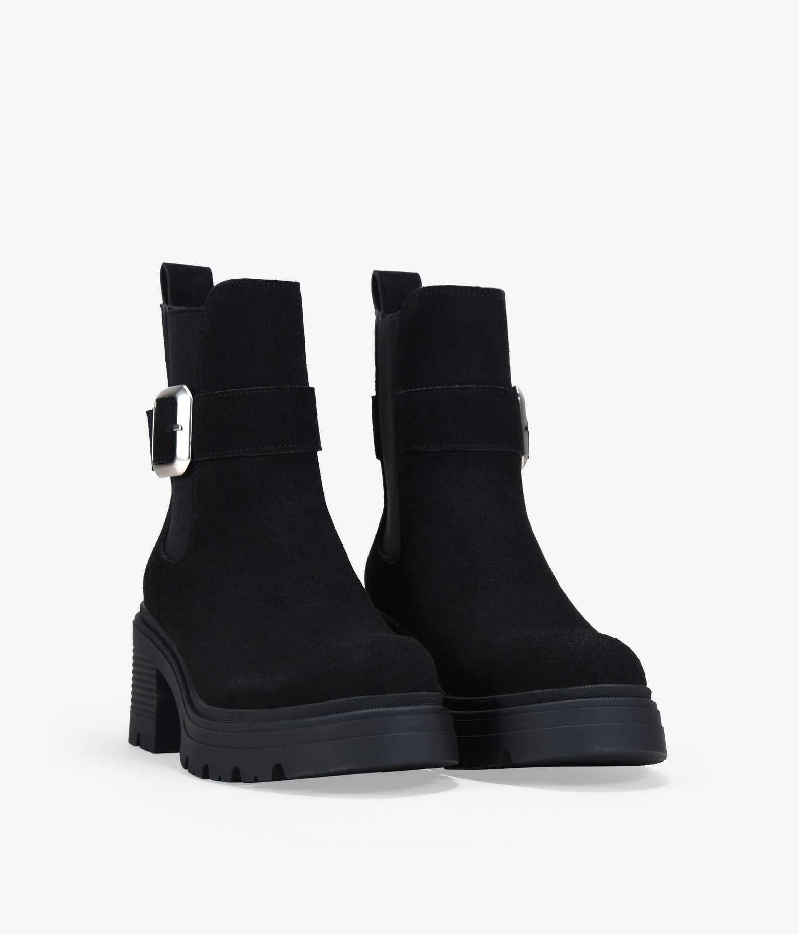 Botines de tacón negros en piel con hebilla
