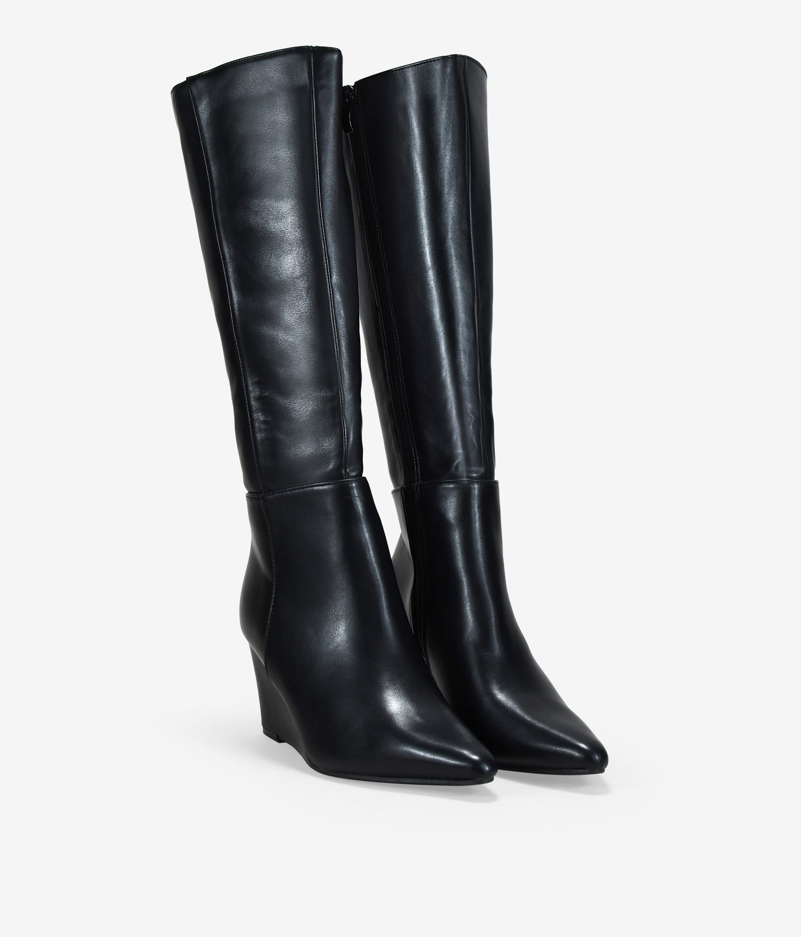 Botas altas negras de cuña 