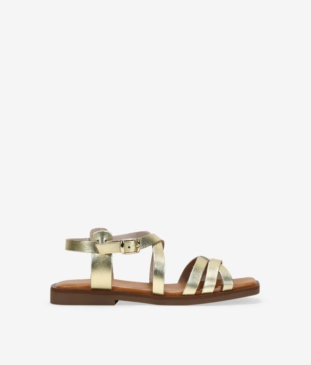 Sandalias doradas en piel con hebilla