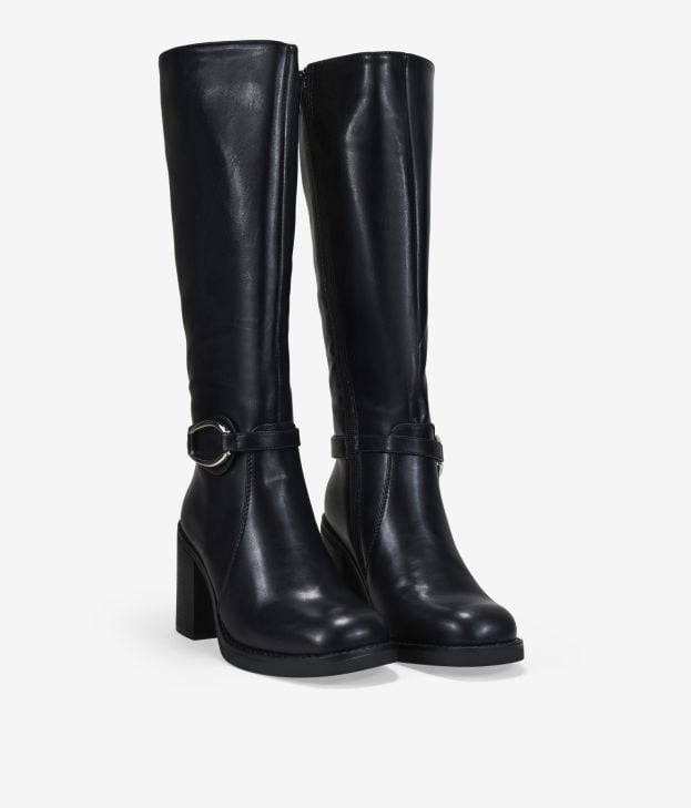 Botas altas negras con tacón y hebilla - Imagen 2
