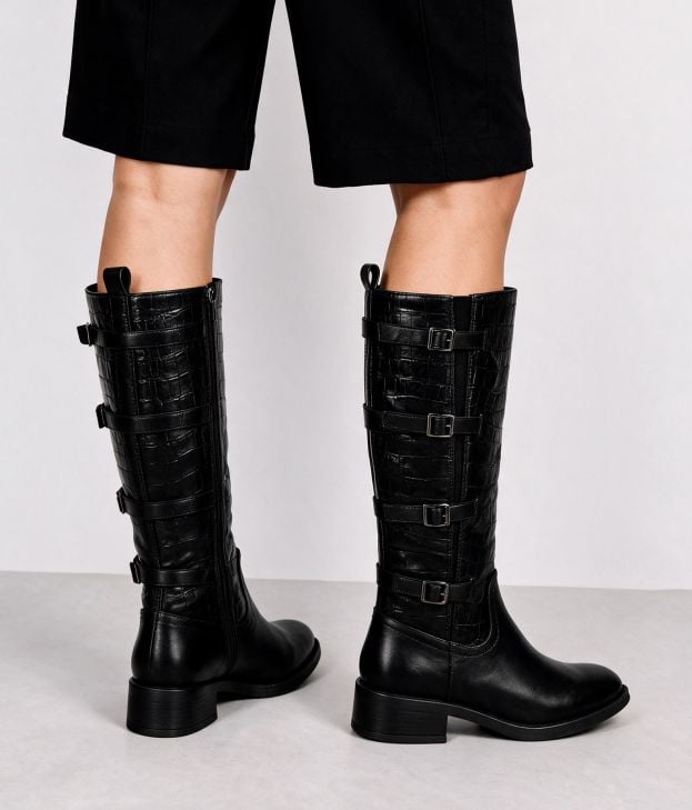 Botas altas negras con hebillas - Imagen 1