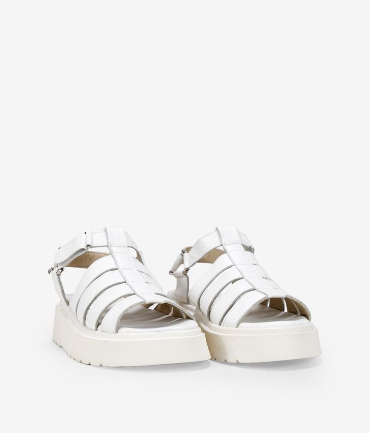 Beige leather sandals with velcro