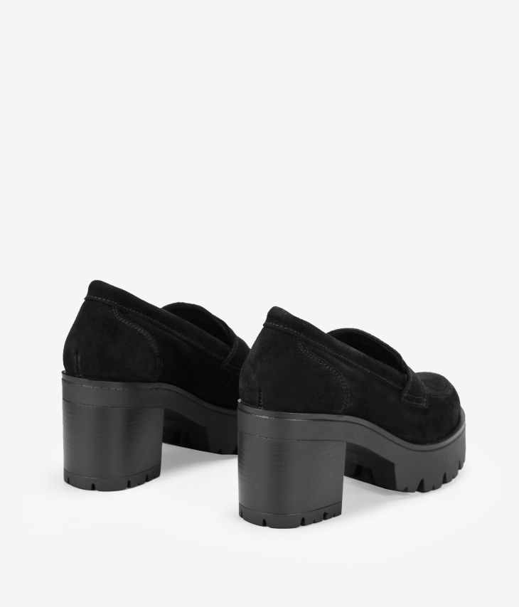 Black loafers in suede leather