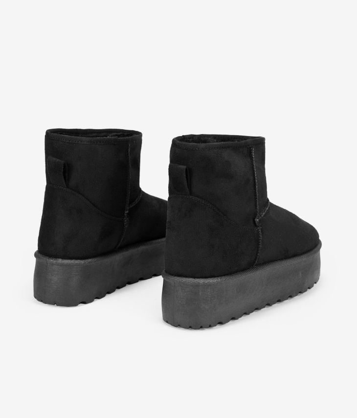Black winter boots with platform