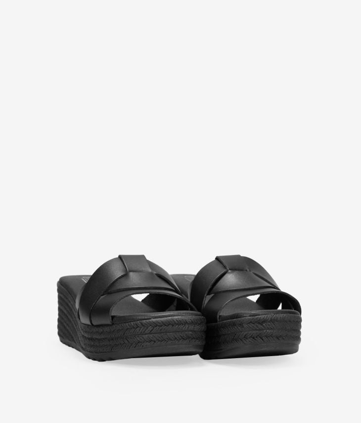 Sandales à bride arrière en cuir noir avec semelle compensée en sparte 