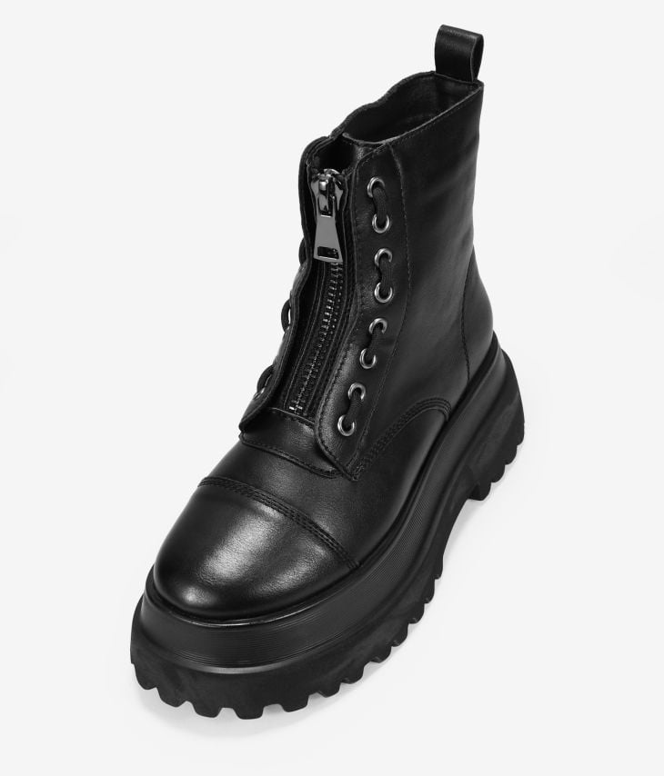 Black military boots with track sole
