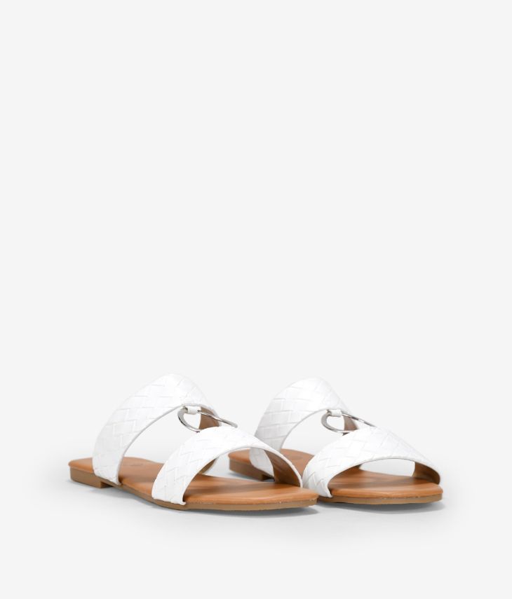 Sandali bianchi con intreccio