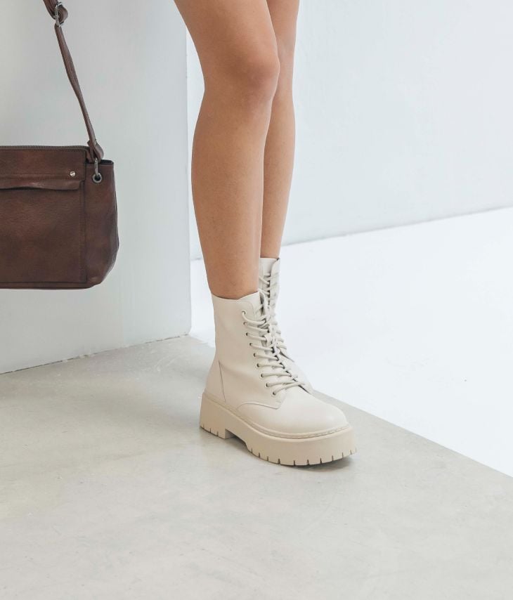 Beige military boots with platform