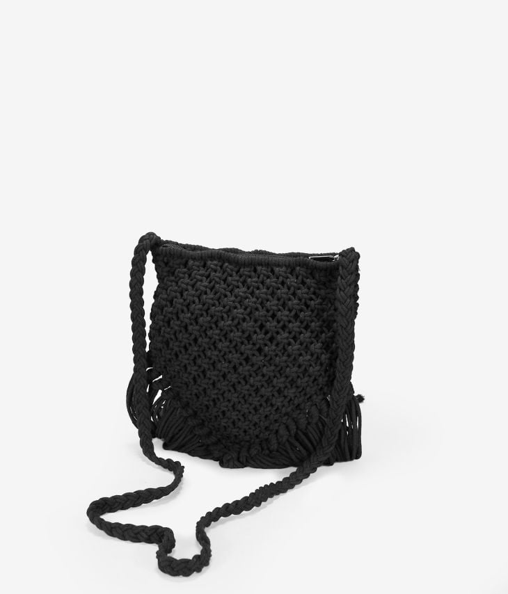 Bolso crochet negro tipo bandolera con flecos