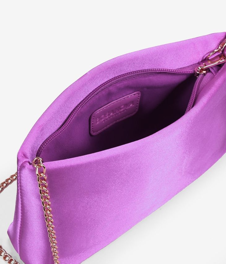 Bolsa de festa em cetim lilás com corrente