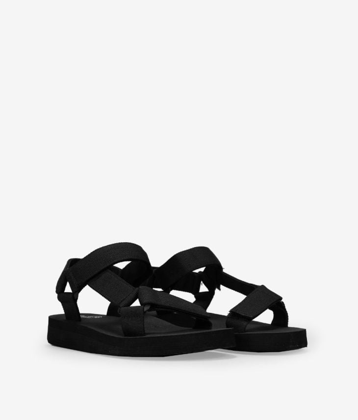 Black sports sandals