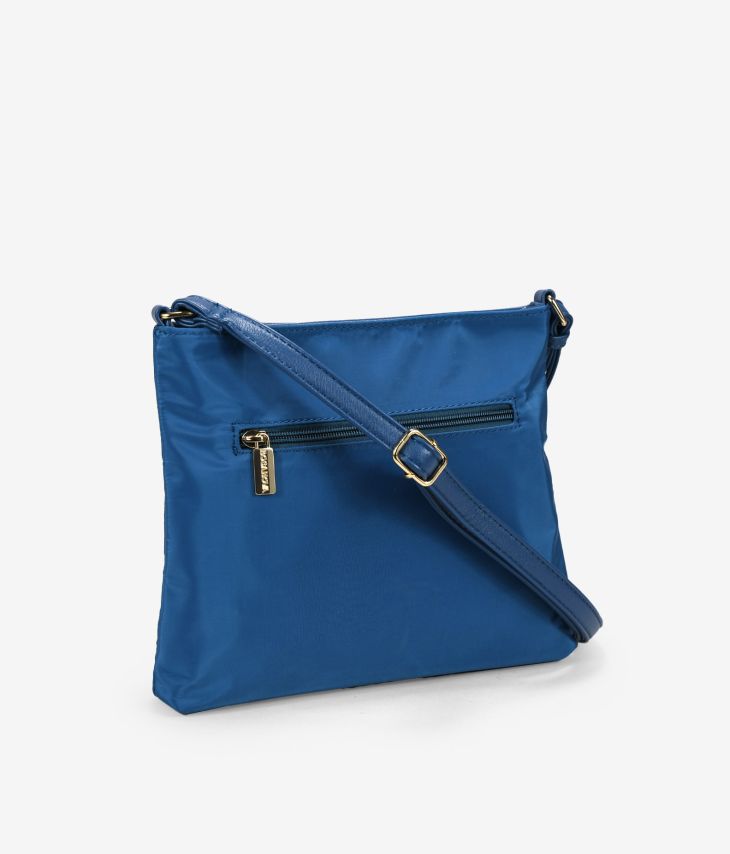 Bolsa quadrada azul com bordado