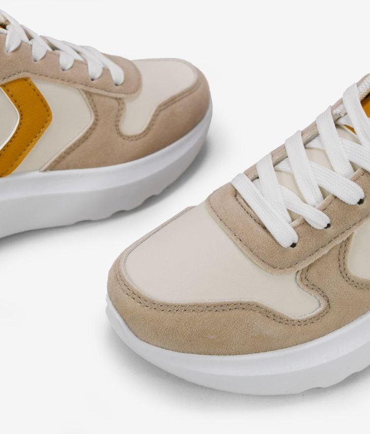 Sneakers allacciate beige