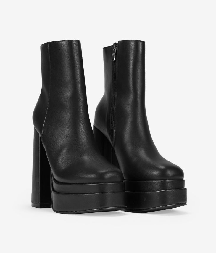 Black XXL heel ankle boots