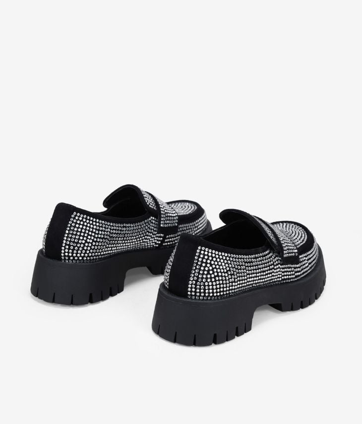 Schwarze Loafer mit glänzendem