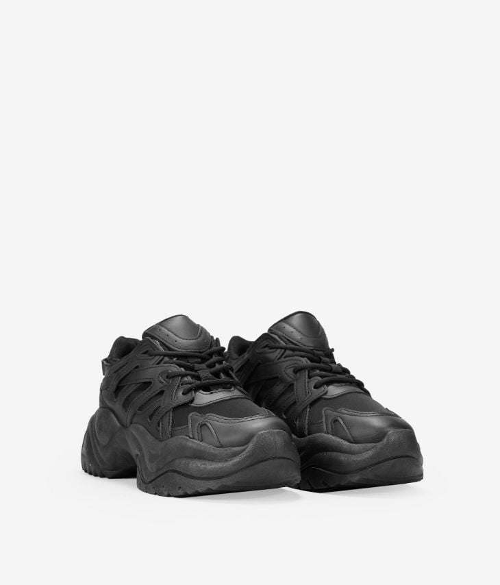 Schwarze Sneaker mit Plateau