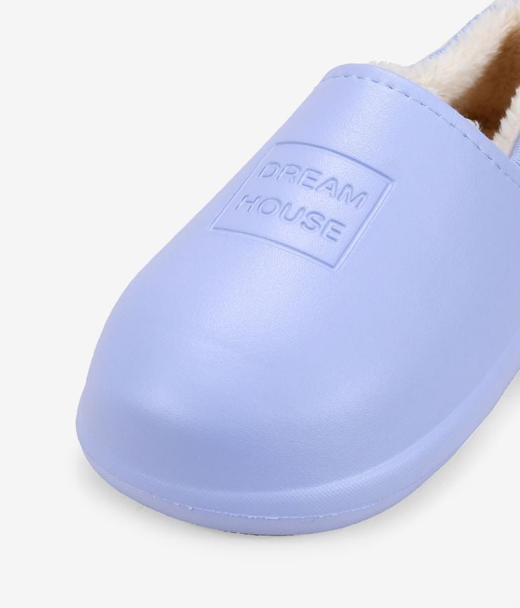 Purple rubber slipper