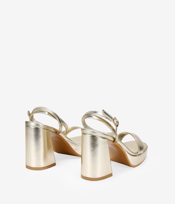 Sandalias de fiesta con tacón campana doradas 