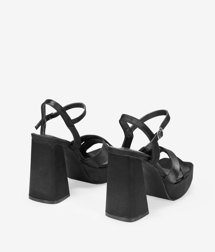 Sandali con tacco in raso nero