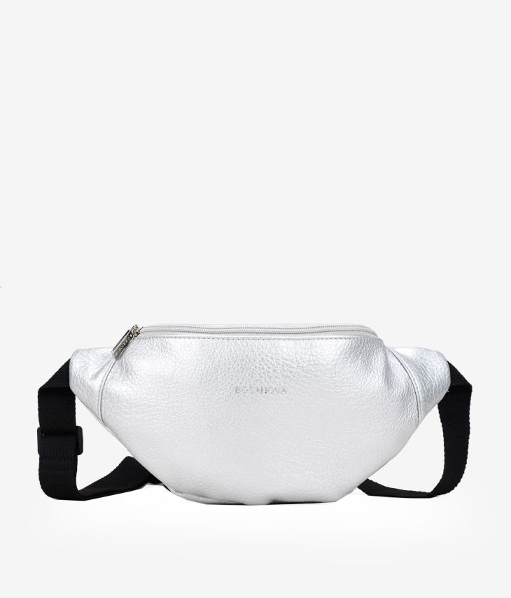 Silver fanny pack with zipper