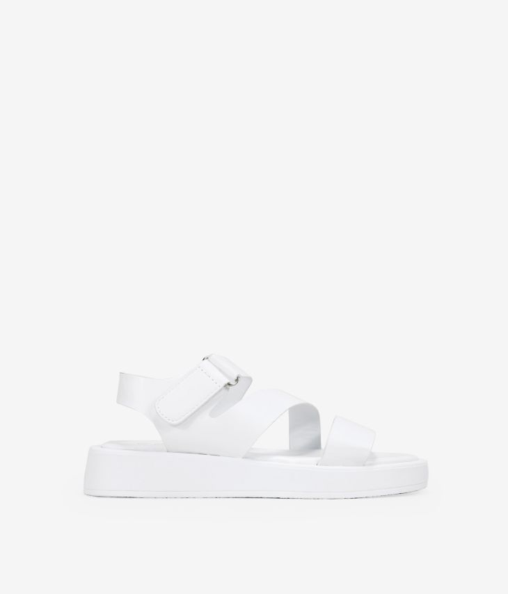 White sandals with buckle and platform