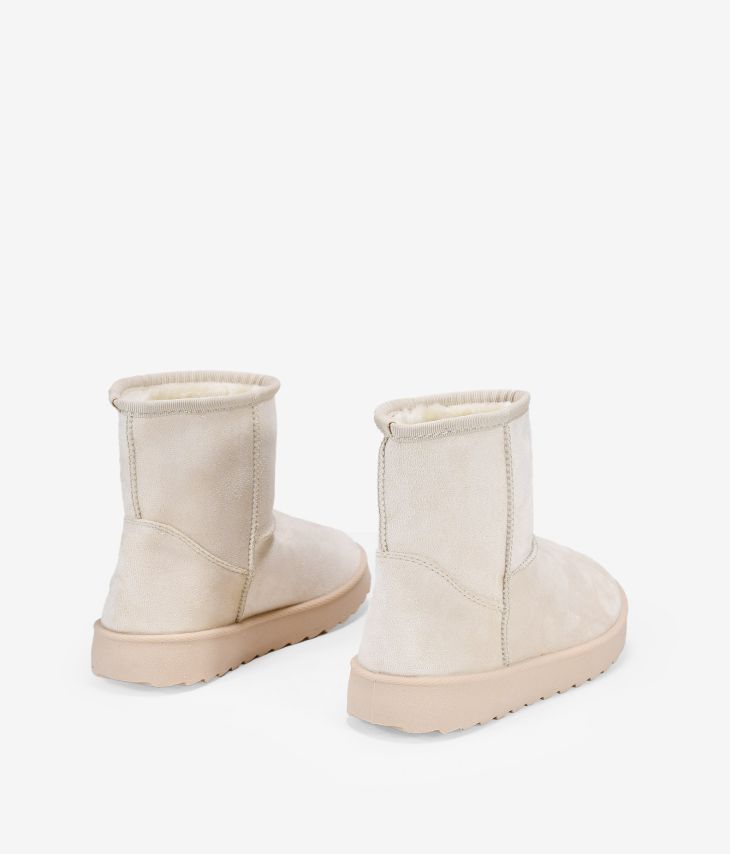 Beige flat snow ankle boots