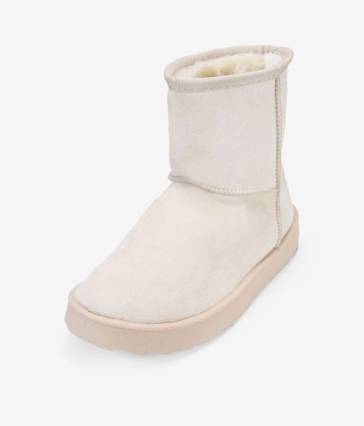 Beige flat snow ankle boots