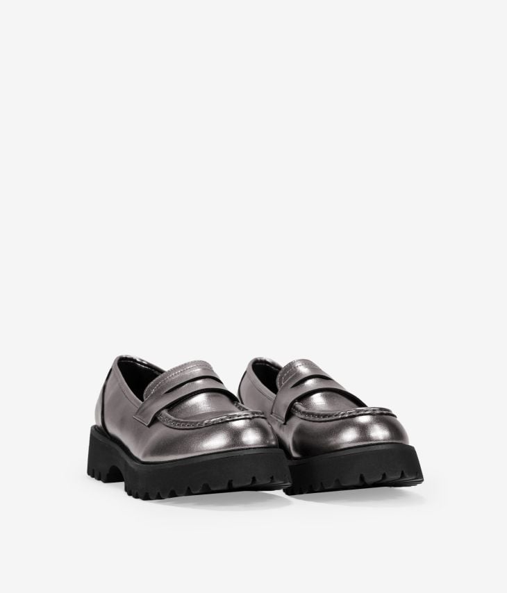 Lead loafers with platform