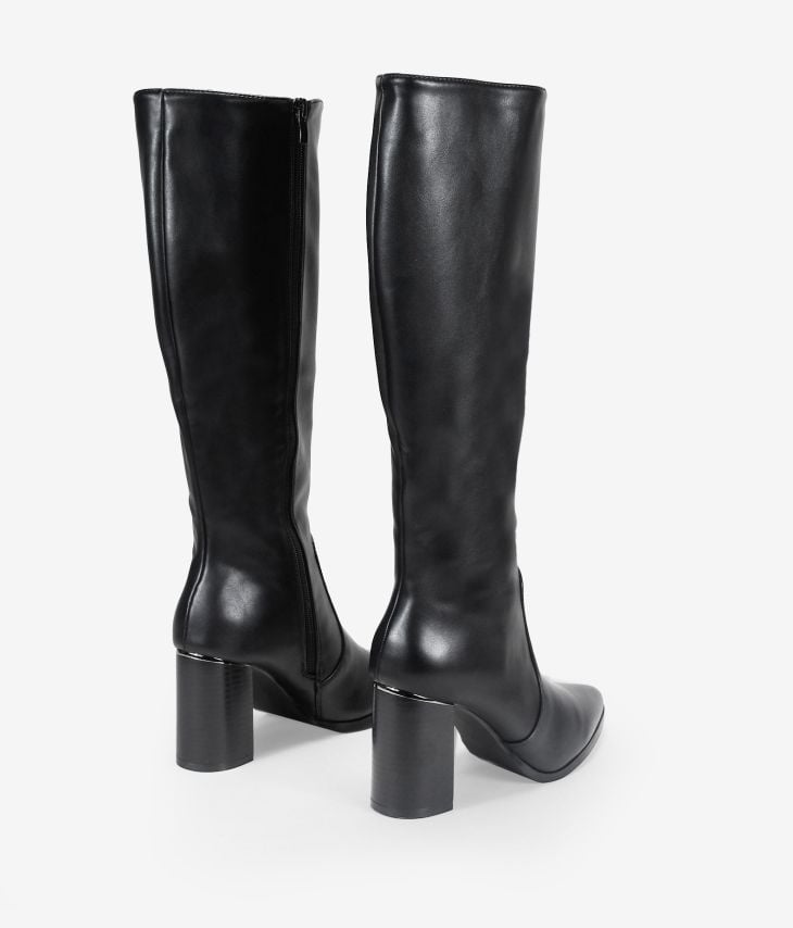 High black boots with toe and heel