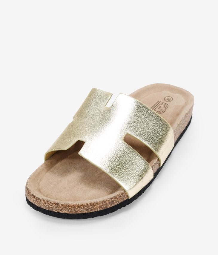 Gold flat sandals with cork sole