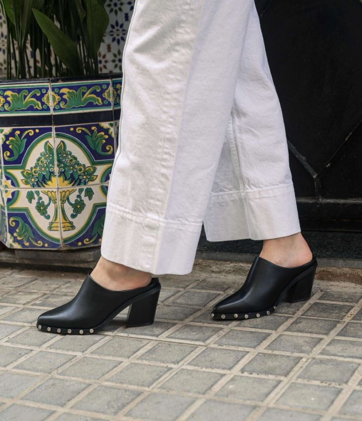 Black clogs with country heel