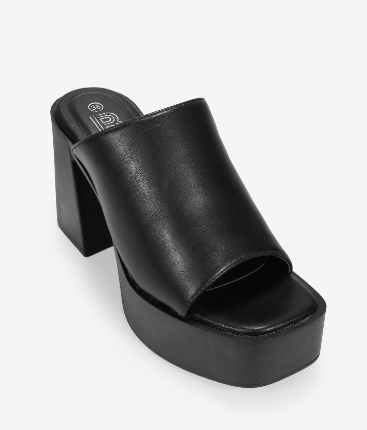 Black mule sandals with wide heels