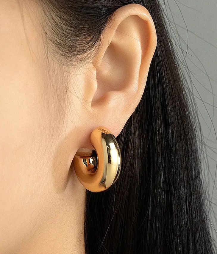 Boucles d'oreilles créoles épaisses métallisées dorées