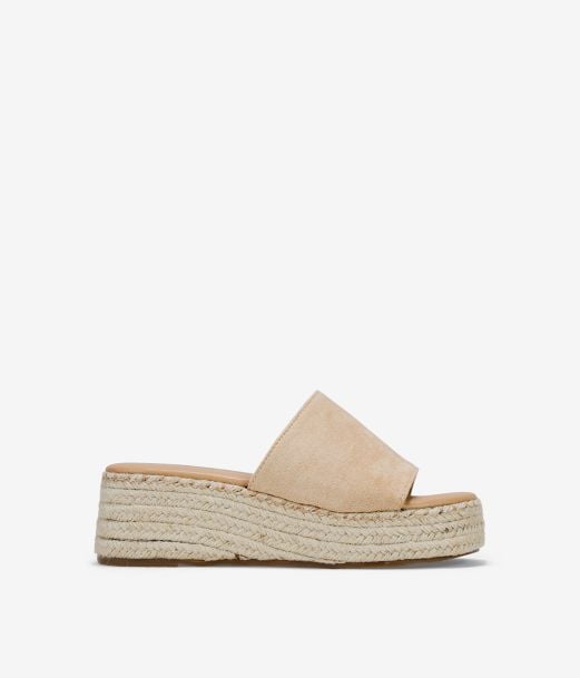 Sandalias arena con cuña de esparto