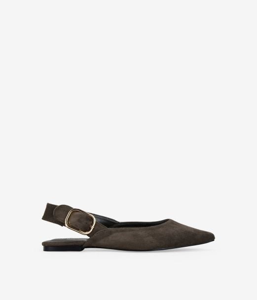 Zapatos destalonados verdes con punta