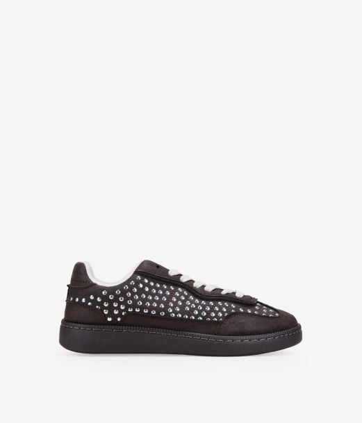 Zapatillas deportivas marrones con cordones
